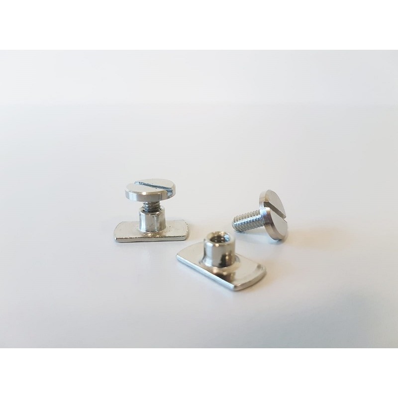 Kypäräruuvi J-Pesis