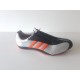Adidas PowerSprint -pikajuoksupiikkari