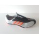 Adidas PowerSprint -pikajuoksupiikkari