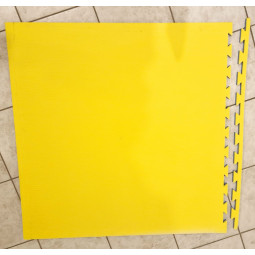 Lohenpyrstömatto 105 x 105cm